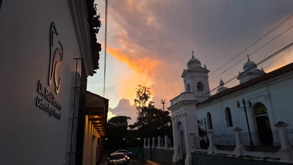 Clínica dental Dental Romero en Ilobasco, Cabañas
